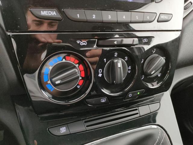 LANCIA Ypsilon 1.2 69 CV 5 porte S Momodesign
