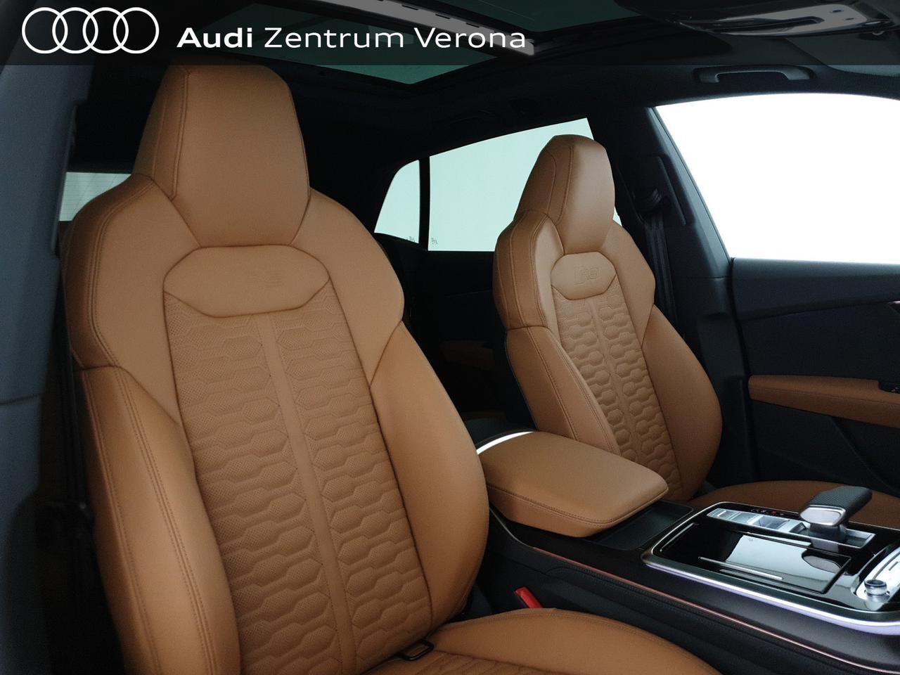 4.0TFSI 640CV tiptronic Performance