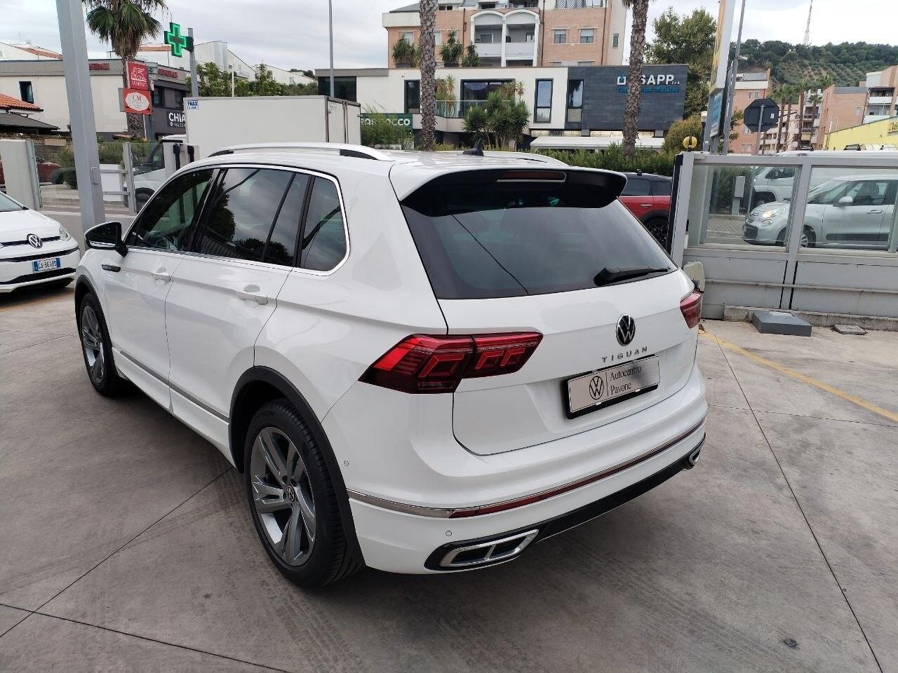 Volkswagen Tiguan 2.0 TDI 150 CV SCR DSG R-Line