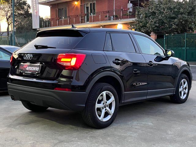 AUDI Q2 35 TDI quattro S tronic Business