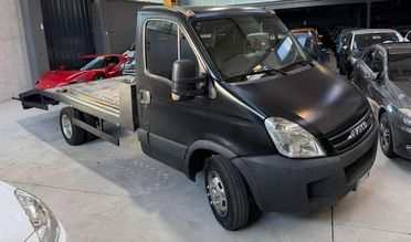 Iveco Daily CARRO ATTREZZI