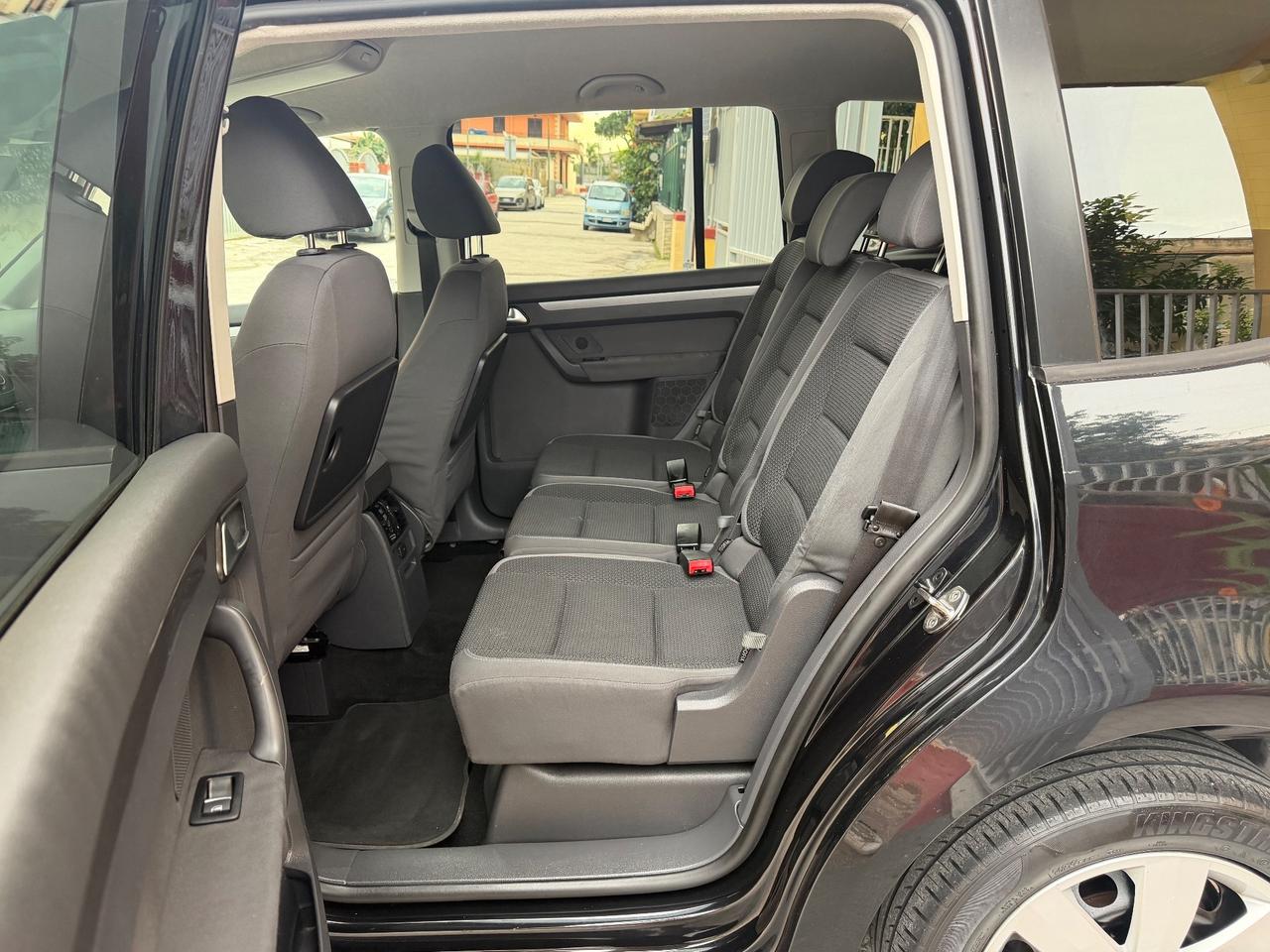 Volkswagen Touran Business 1.6 TDI Comfortline BMT