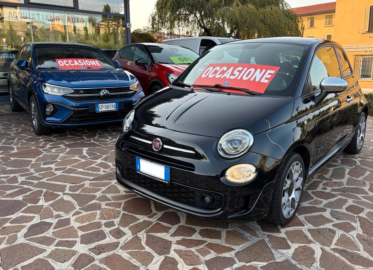 Fiat 500 1.2 Rockstar