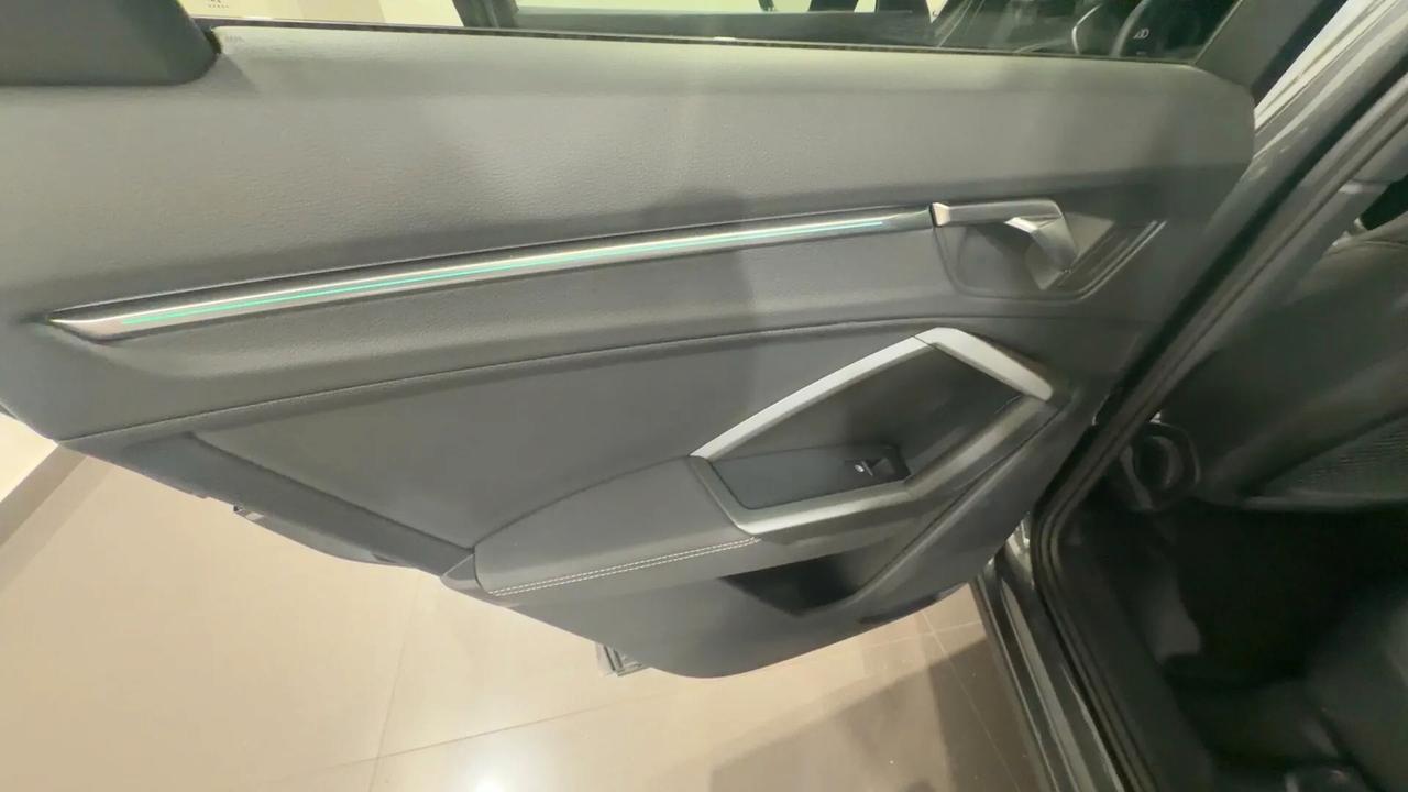 Audi Q3 SPB 35 TDI S tronic Identity Black S-Line