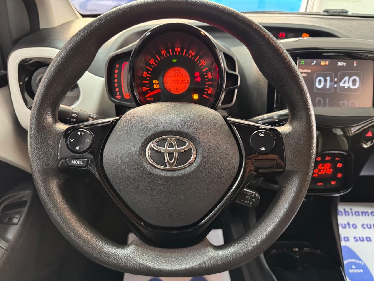 Toyota Aygo 1.0 VVT-i 69 CV 5 porte x-play