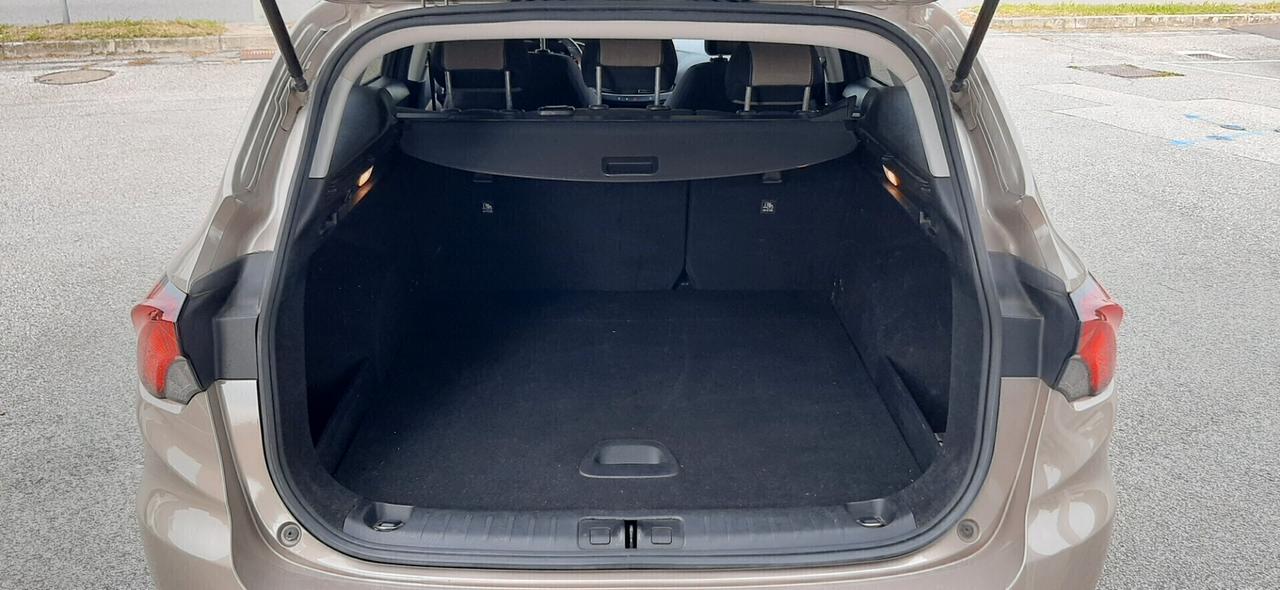 Fiat Tipo 1.6 Mjt S&S SW Lounge