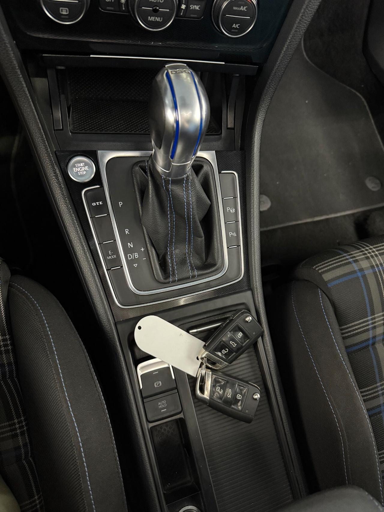 Volkswagen Golf GTE 1.4 TSI DSG 5p. Plug-In-Hybrid