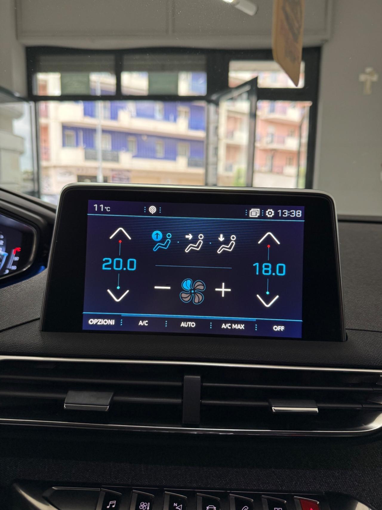 Peugeot 3008 BlueHDi 120 EAT6 S&S Allure