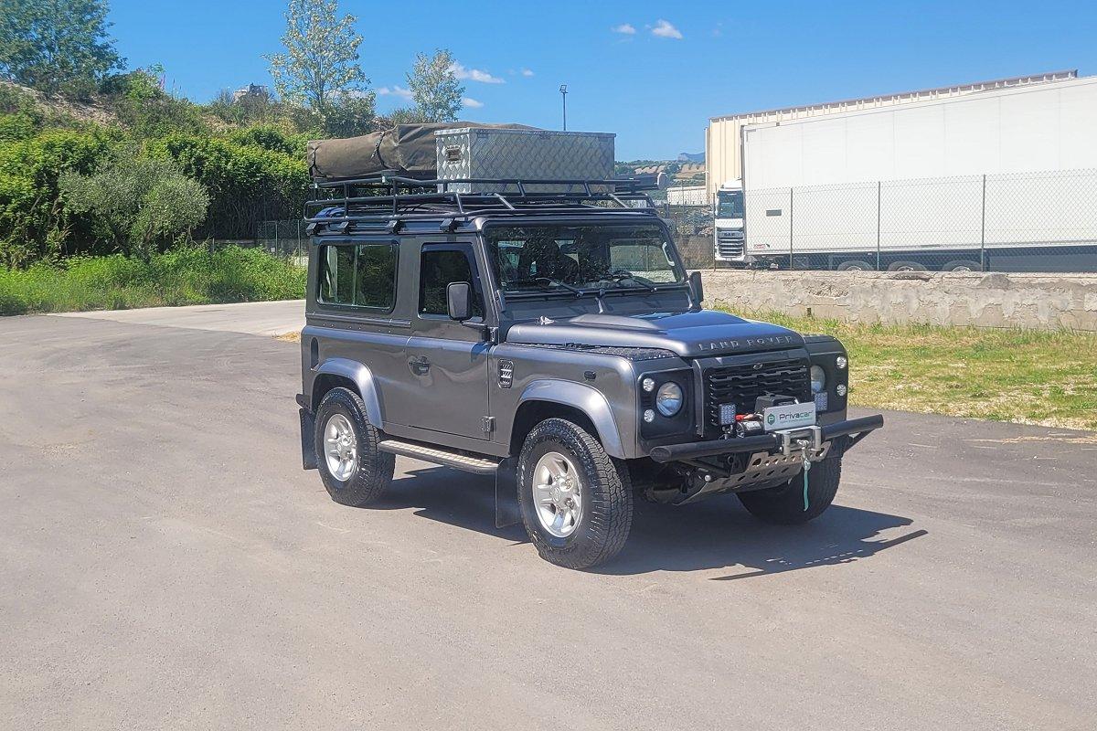 LAND ROVER Defender 90 2.4 TD4 Station Wagon S