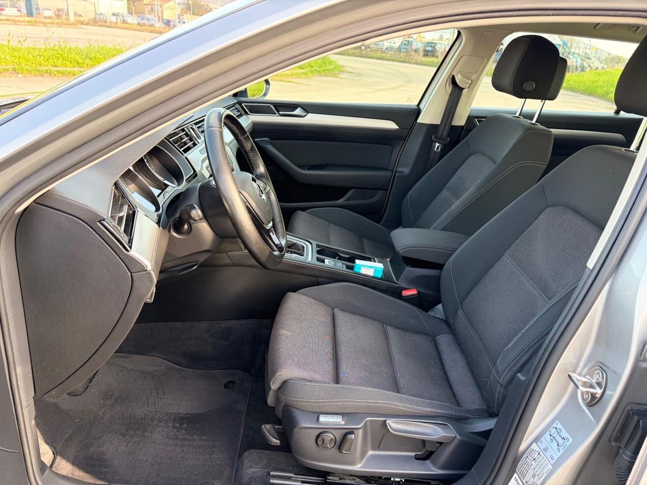 Volkswagen Passat 1.6 TDI DSG Comfortline BlueMotion Technology