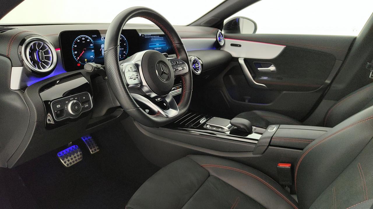 Mercedes-Benz CLA Sh.Brake - X118 - CLA Shooting Brake 200 d Premium 4matic auto