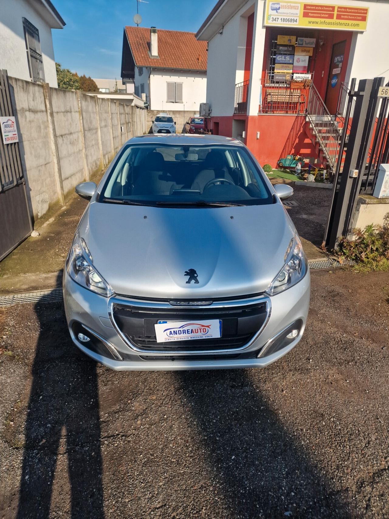 Peugeot 208 PureTech 82 5 porte Access