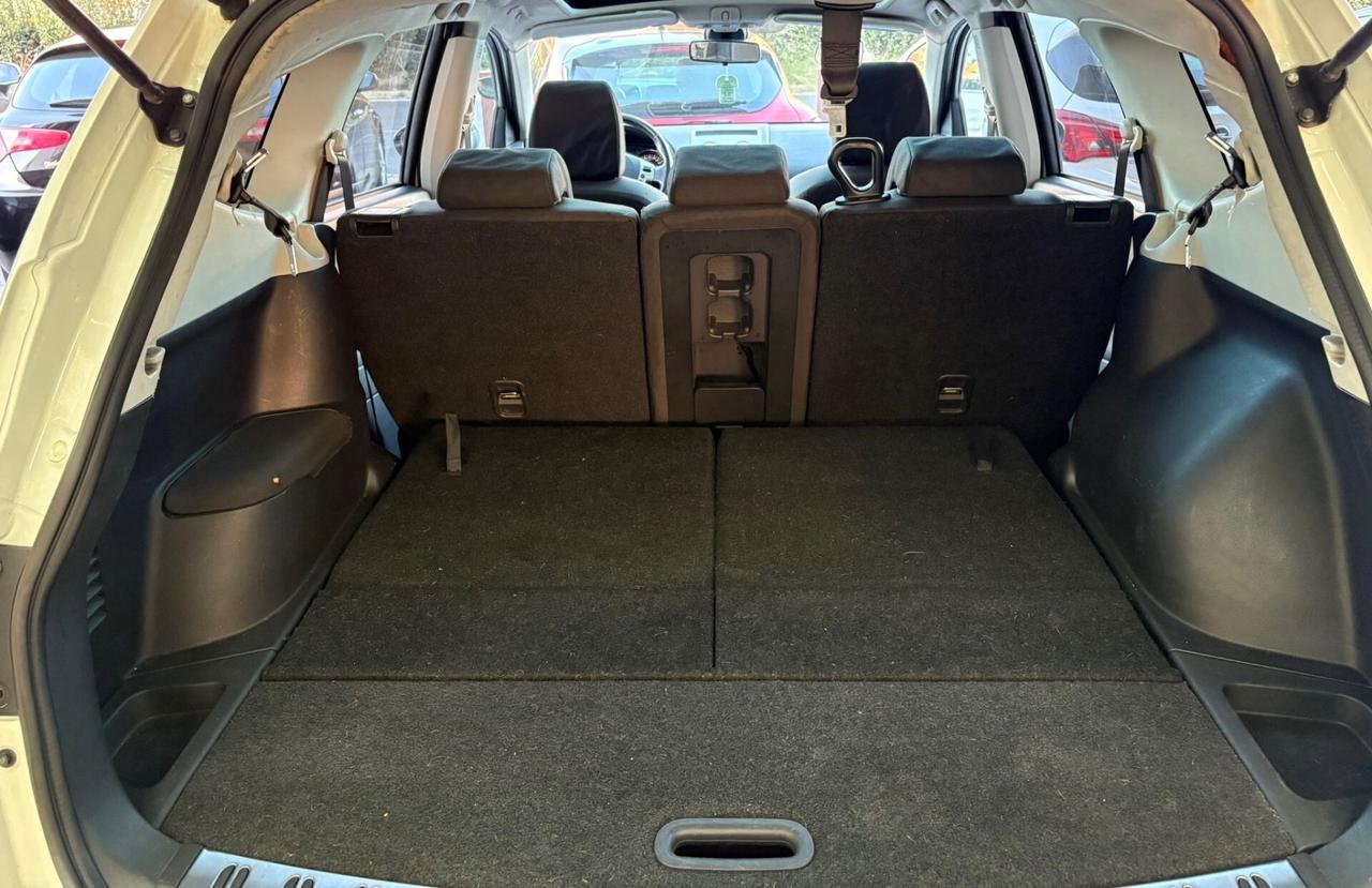 Nissan Qashqai+2 1.5 dCi n-tec Full Opt