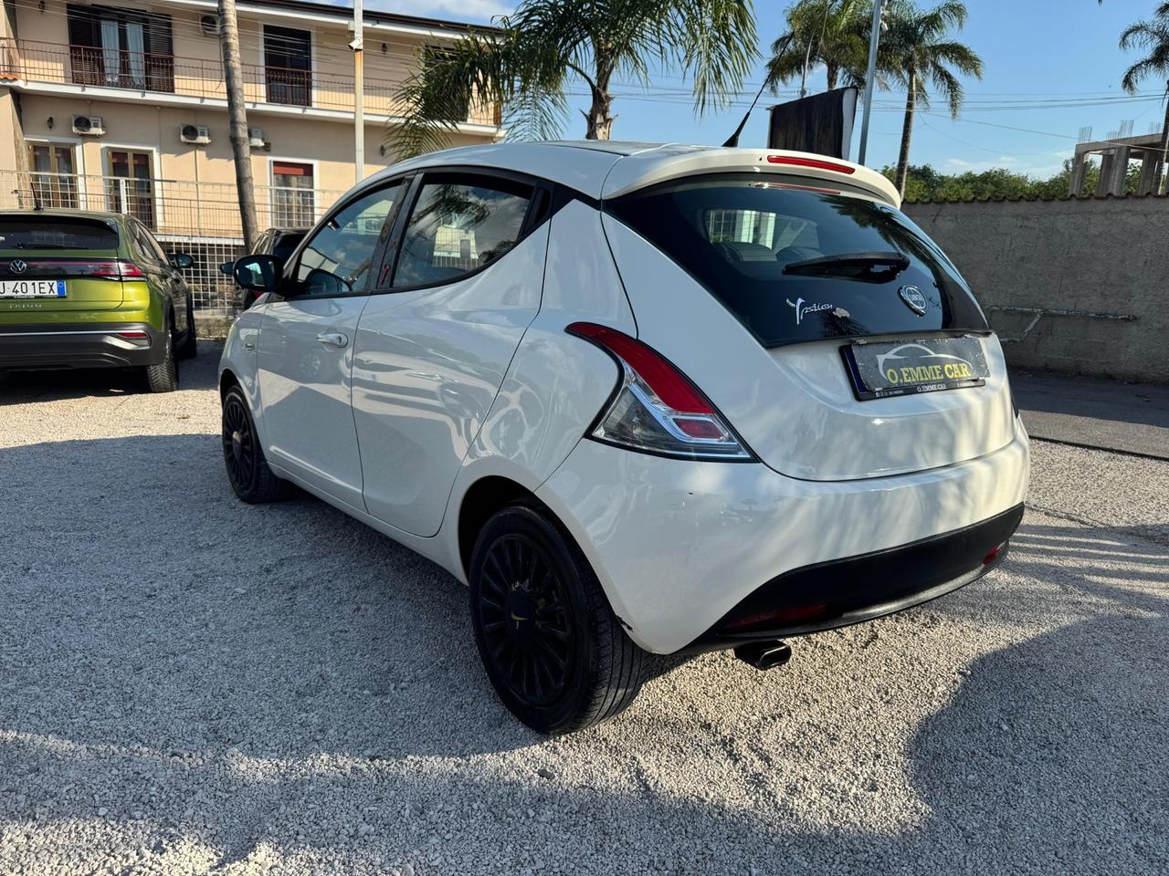 LANCIA YPSILON 1.2 BENZ 69CV PERFETTA