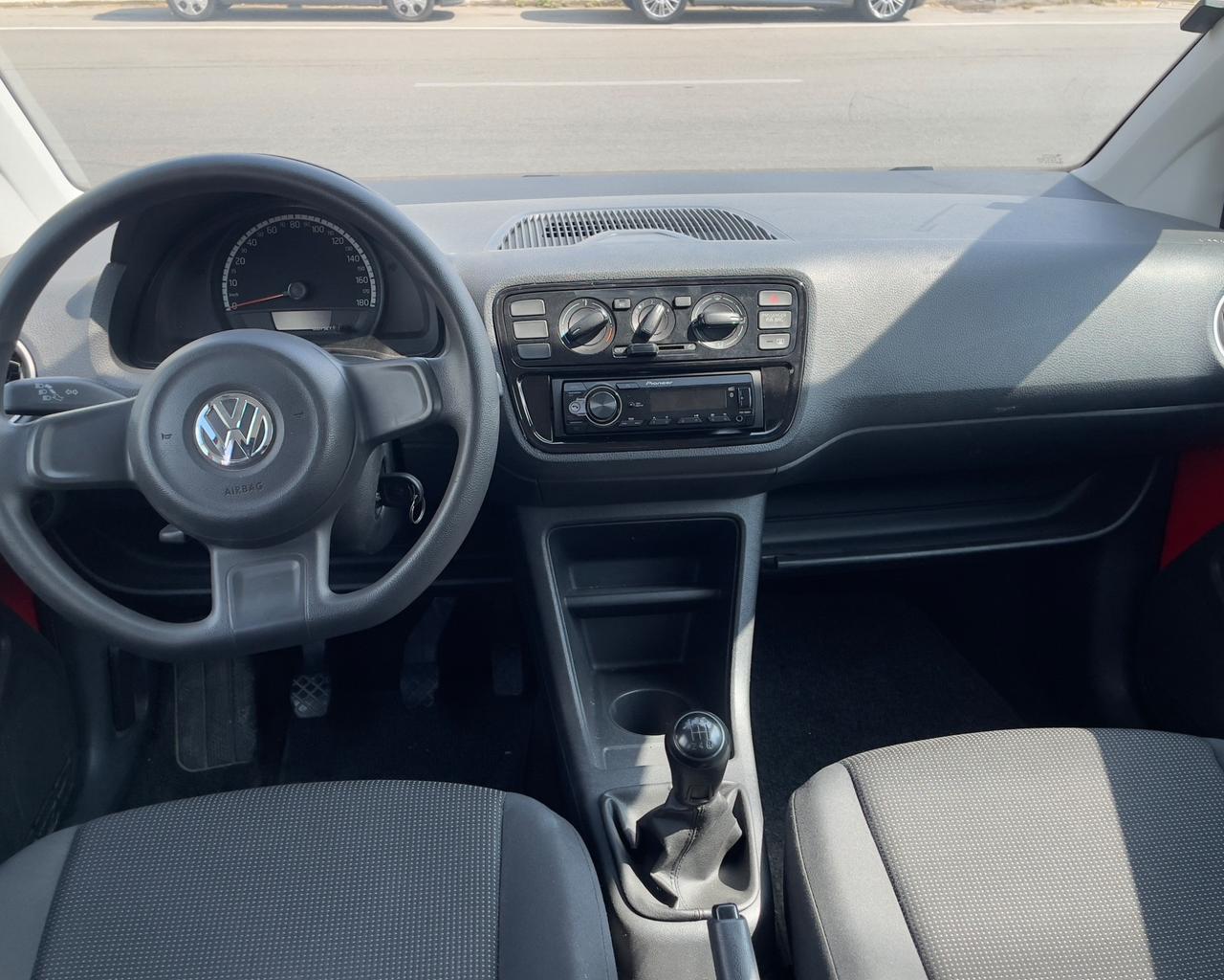 VOLKSWAGEN UP 1.0 5 2012