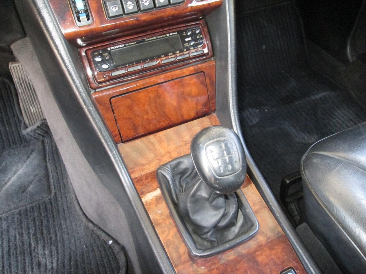 Mercedes-benz 300 CE-24 cat Coupé