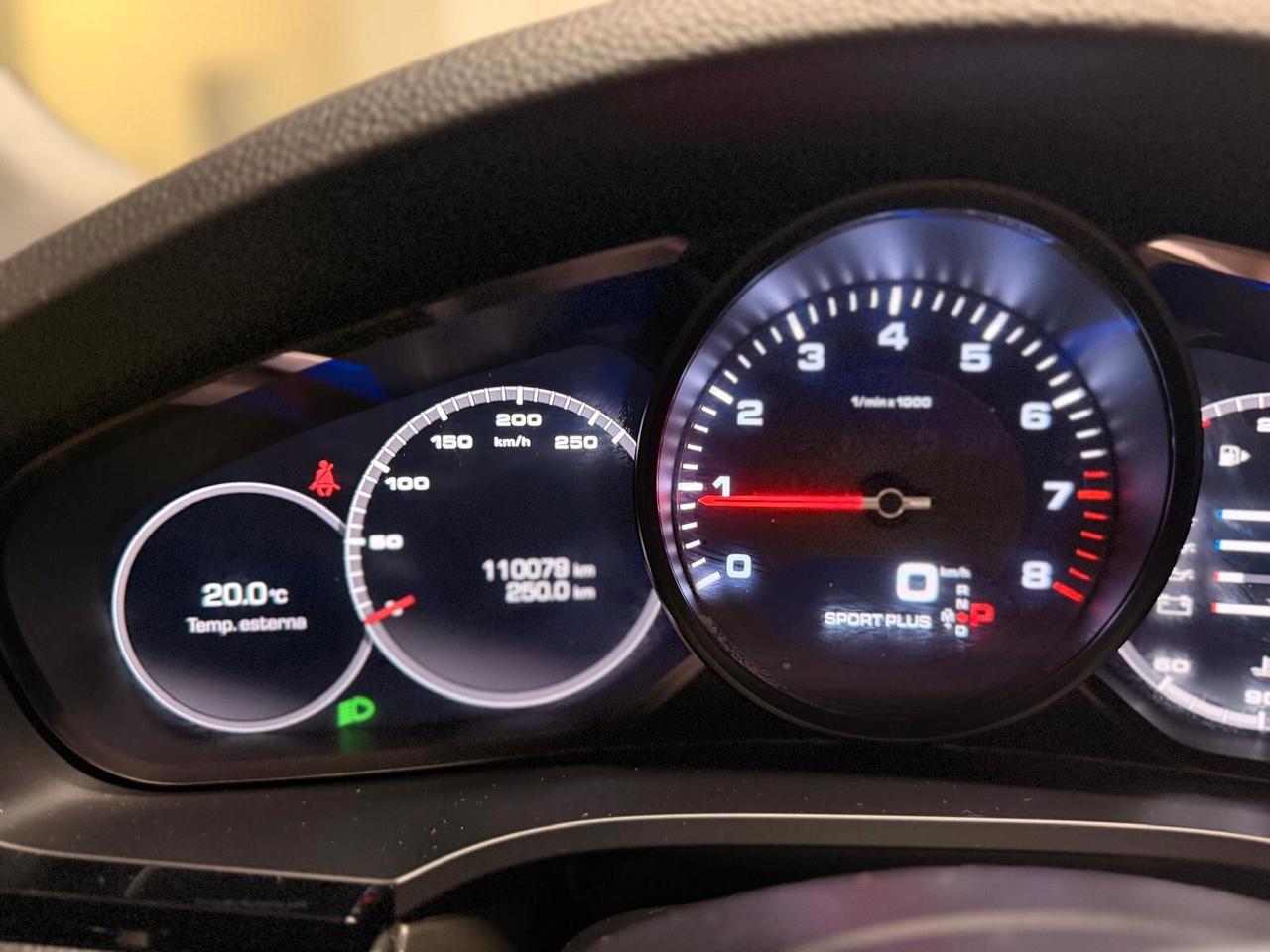 Porsche Cayenne Coupé 3.0 V6 E-Hybrid