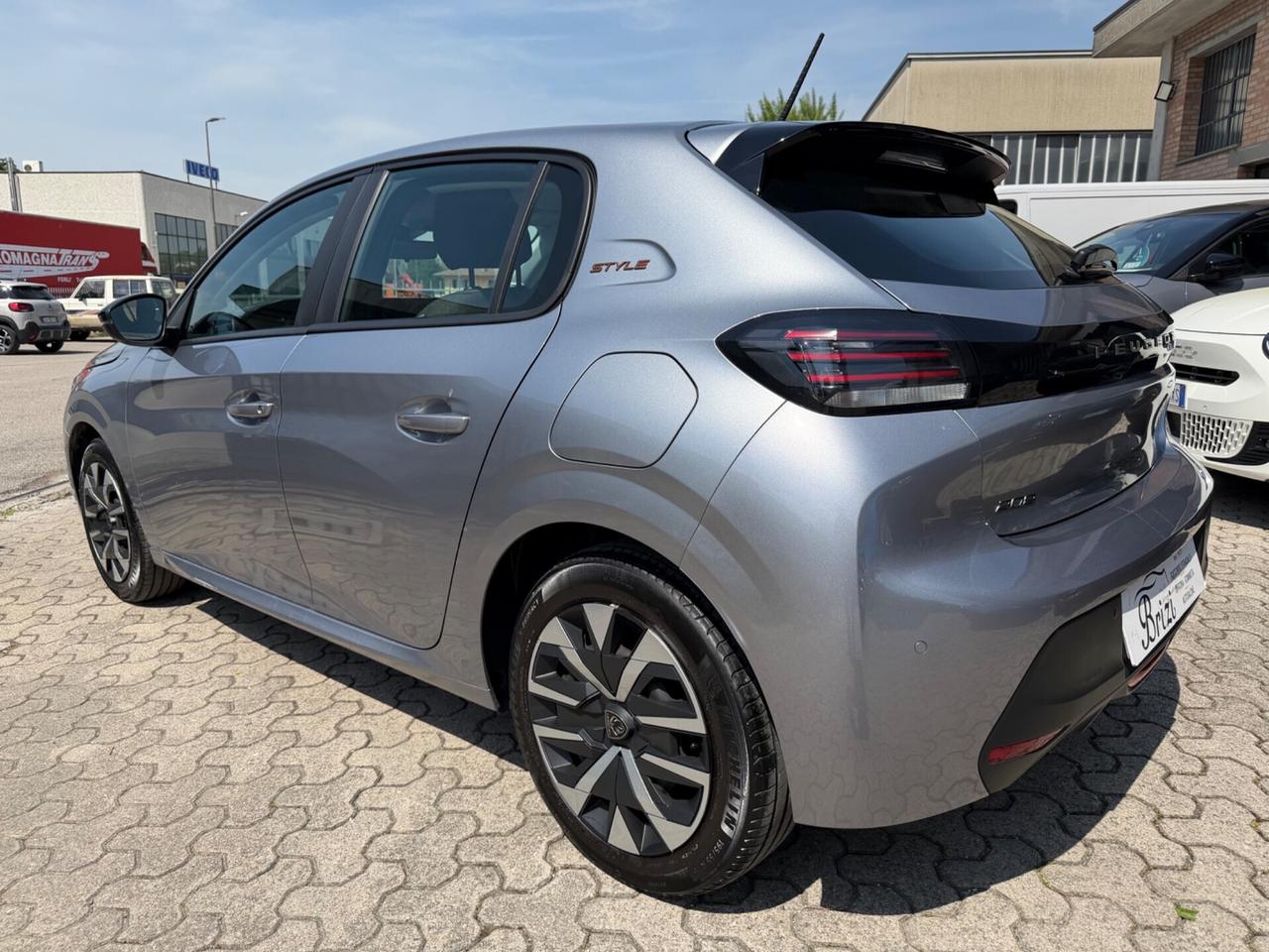 Peugeot 208 PureTech 100 Stop&Start 5 porte Style