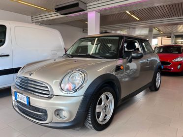 Mini 1.6 16V One (72kW)