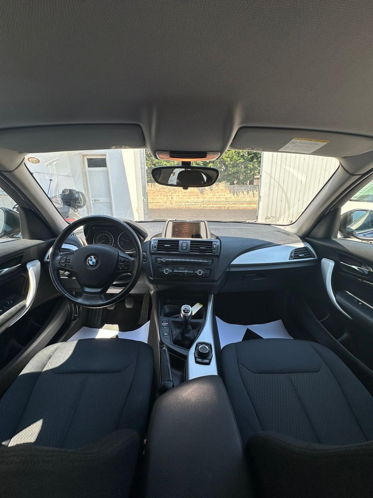 Bmw 116 116d 5p. Efficient Dynamics Urban
