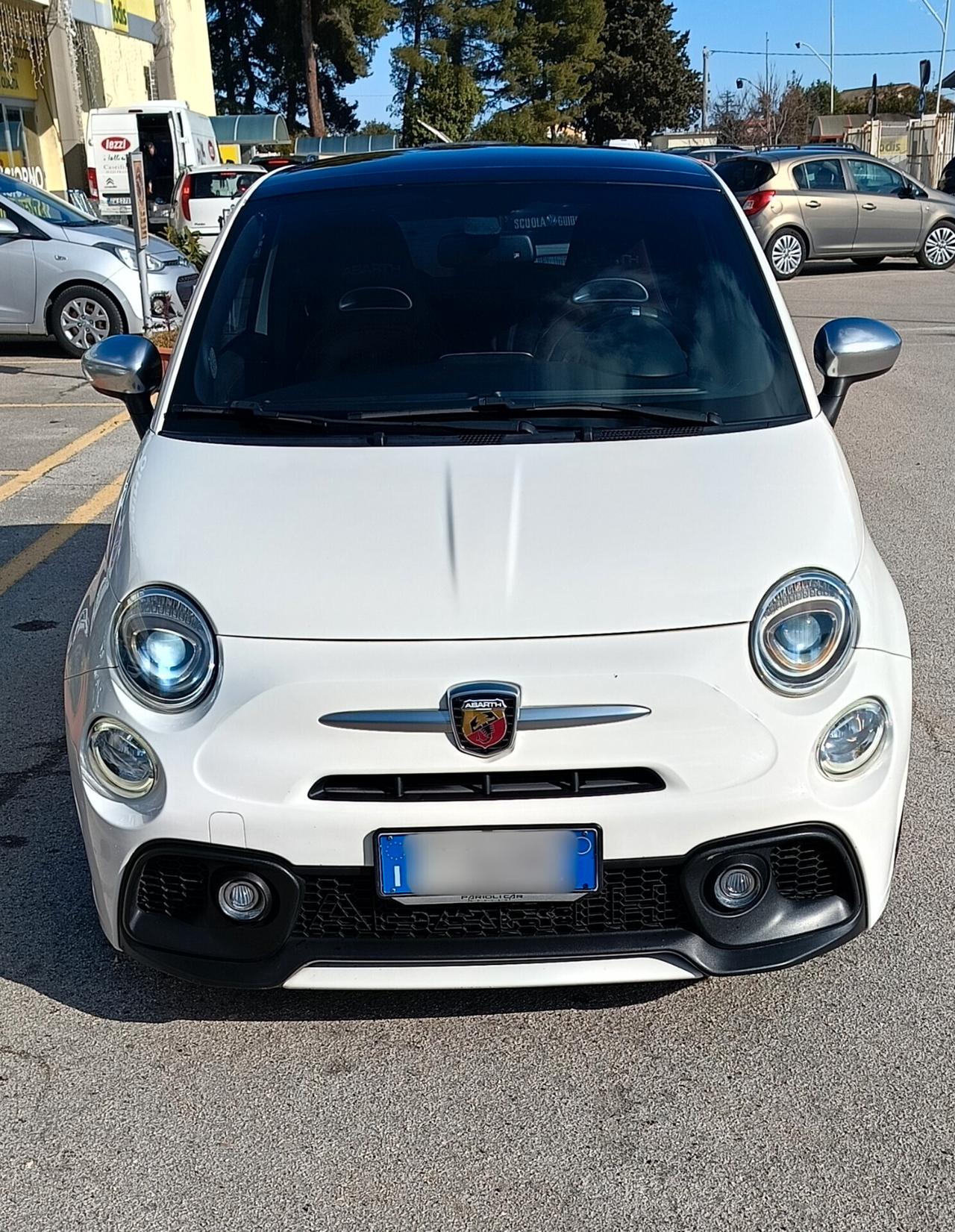 Abarth 595 1.4 Turbo T-Jet 165 CV Turismo