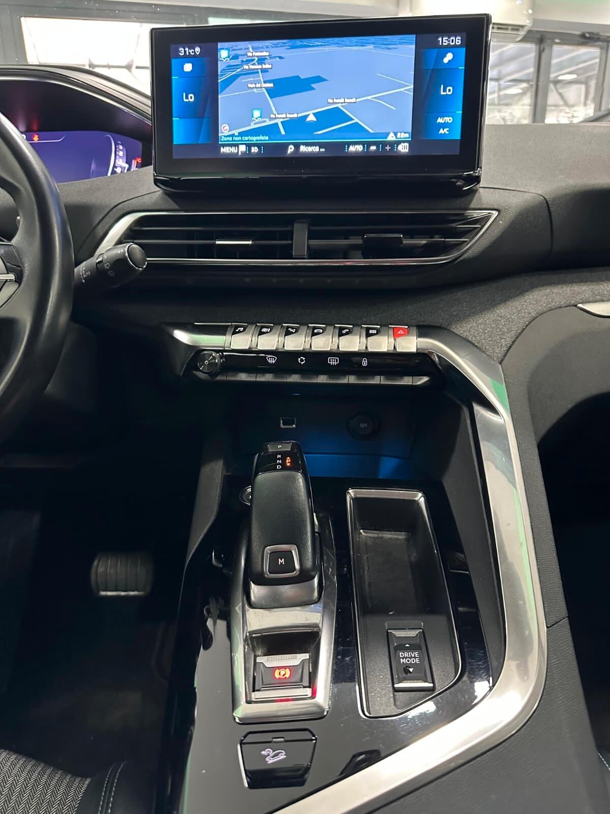 Peugeot 3008 BlueHDi 130 S&S EAT8 Allure