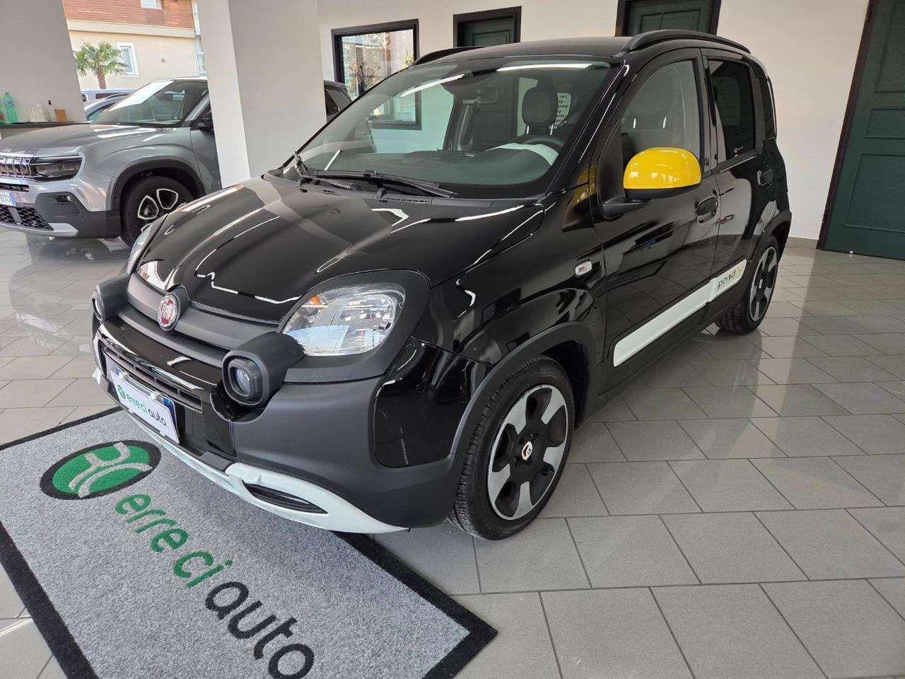 Fiat Panda 1.0 FireFly S&S Hybrid Pandina