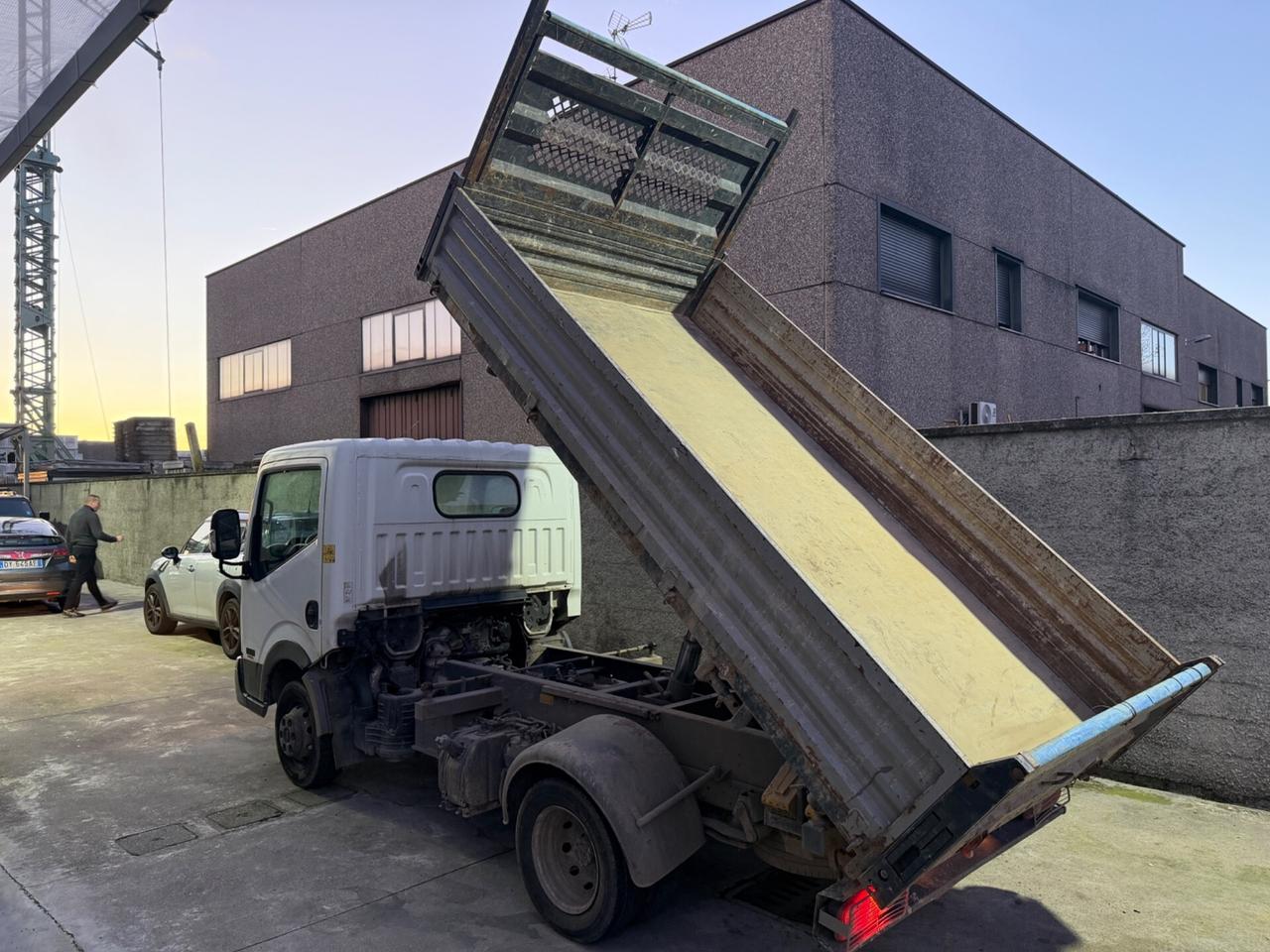 NISSAN CAB STAR NT400 2016 3.0D EURO6B RIBALTABILE TRE LATI