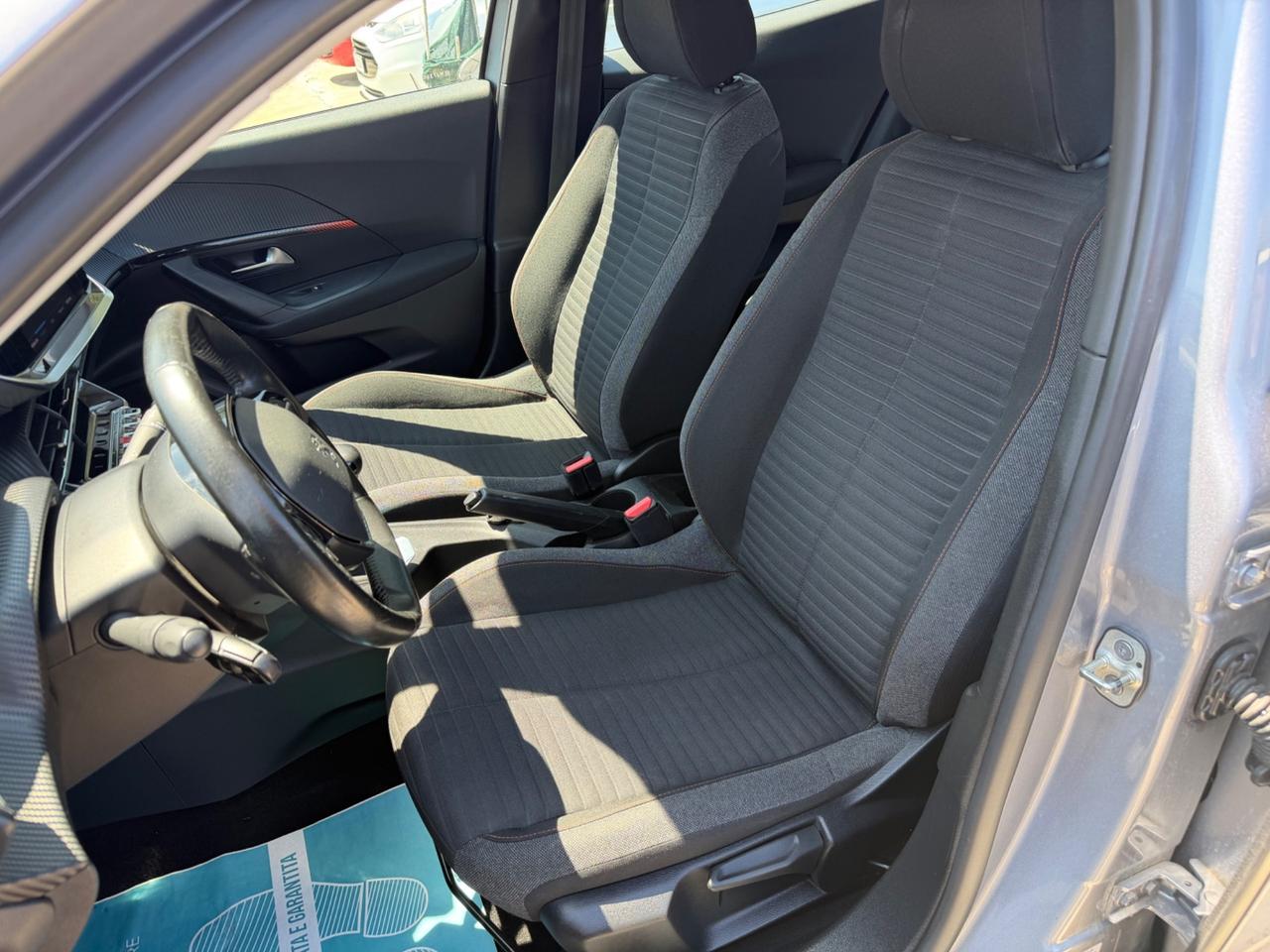 Peugeot 2008 BlueHDi 110 S&S Allure Pack