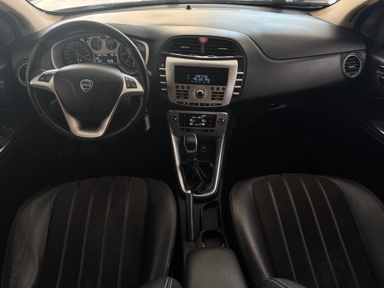 Lancia Delta 1.6 MJT DPF Gold