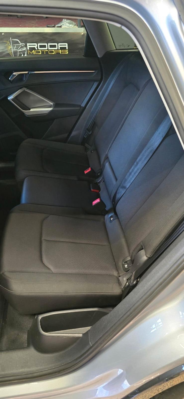 Audi Q3 2.0 TDI 150 CV Sport