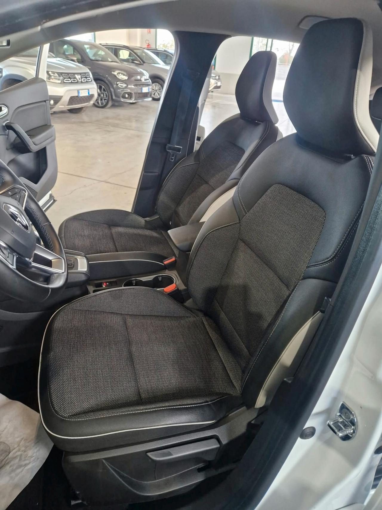 Renault Captur Blue dCi 115 CV Intens