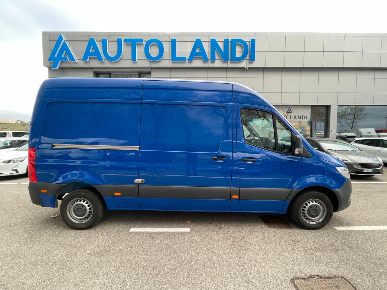 Mercedes Benz Sprinter 311 FWD 311 2.1 cdi F 39/33 fwd E6