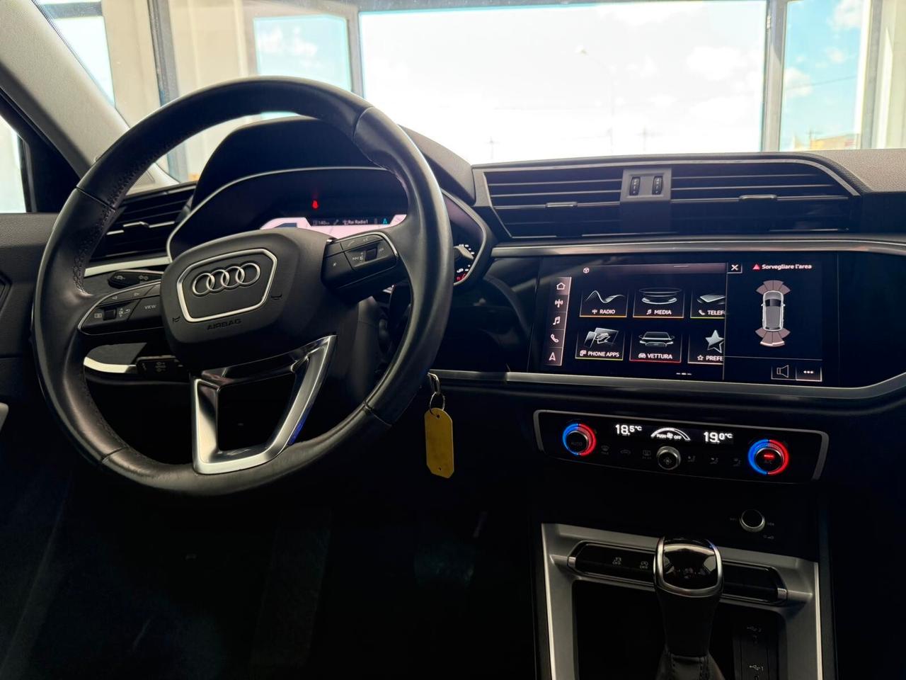 Audi Q3 35 TDI S tronic Business Advanced