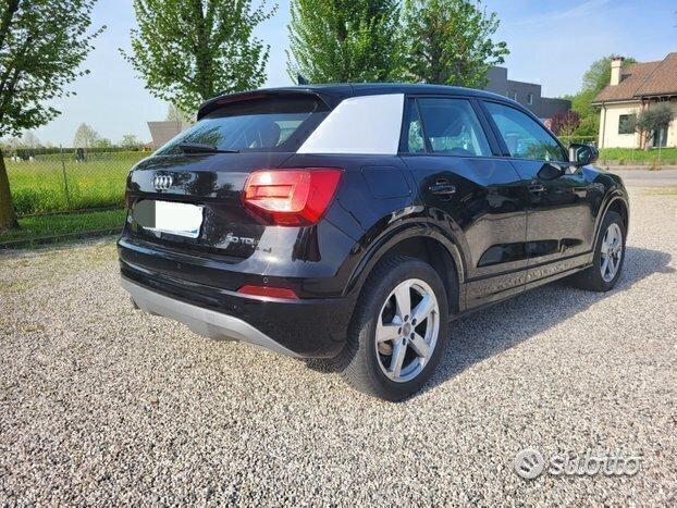 Audi Q2 30 TDI STRONIC SPORT