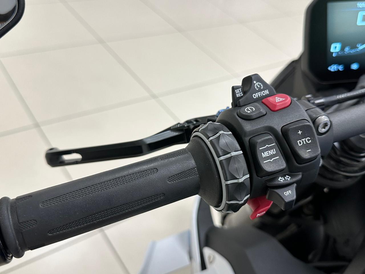 Bmw M 1000 R 209 CV KM 1300 - 2023