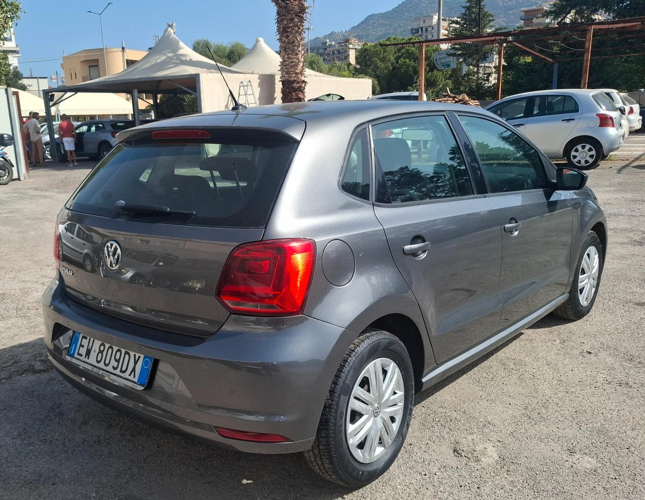 Volkswagen Polo 1.0 MPI 5p. Trendline 2015