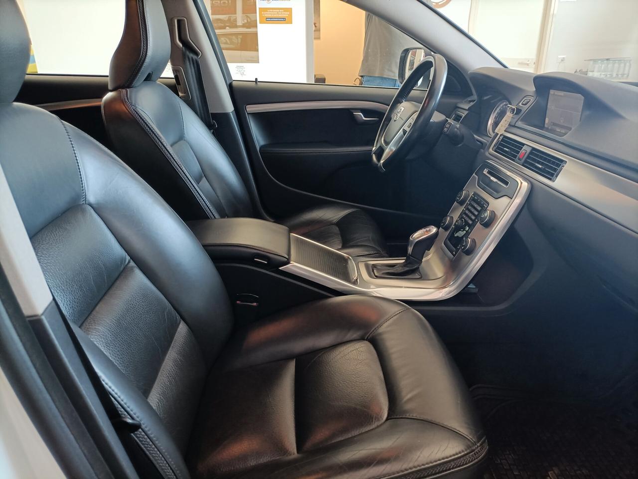Volvo XC 70 CV 163 D4 AWD Geartronic Momentum 12/2013