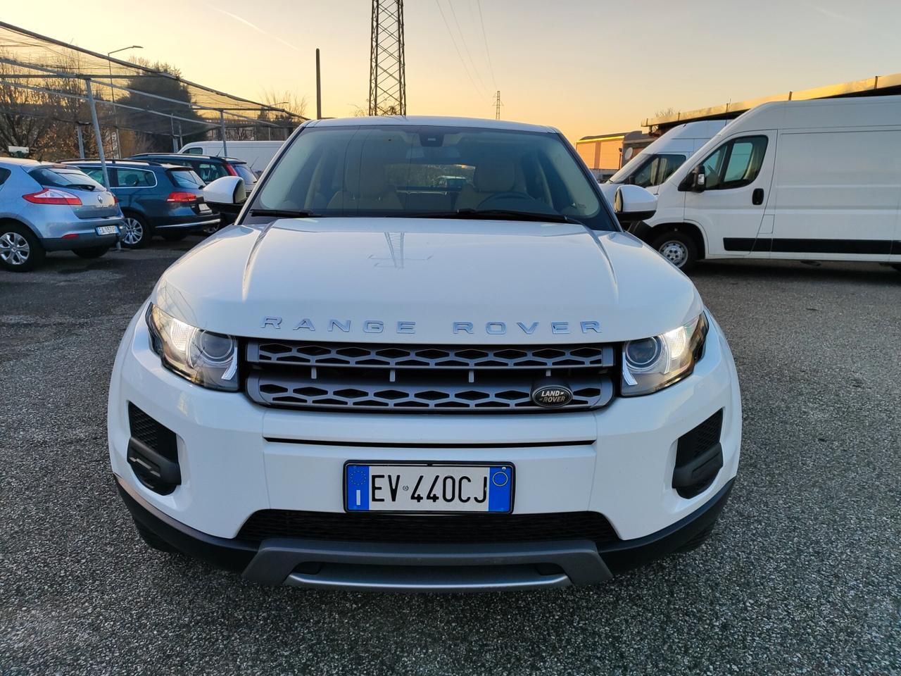 Land Rover Range Evoque 2.2 TD4 5p. Pure Automatica
