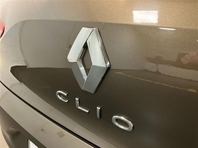 RENAULT Clio 1.0 tce Life 90cv my21