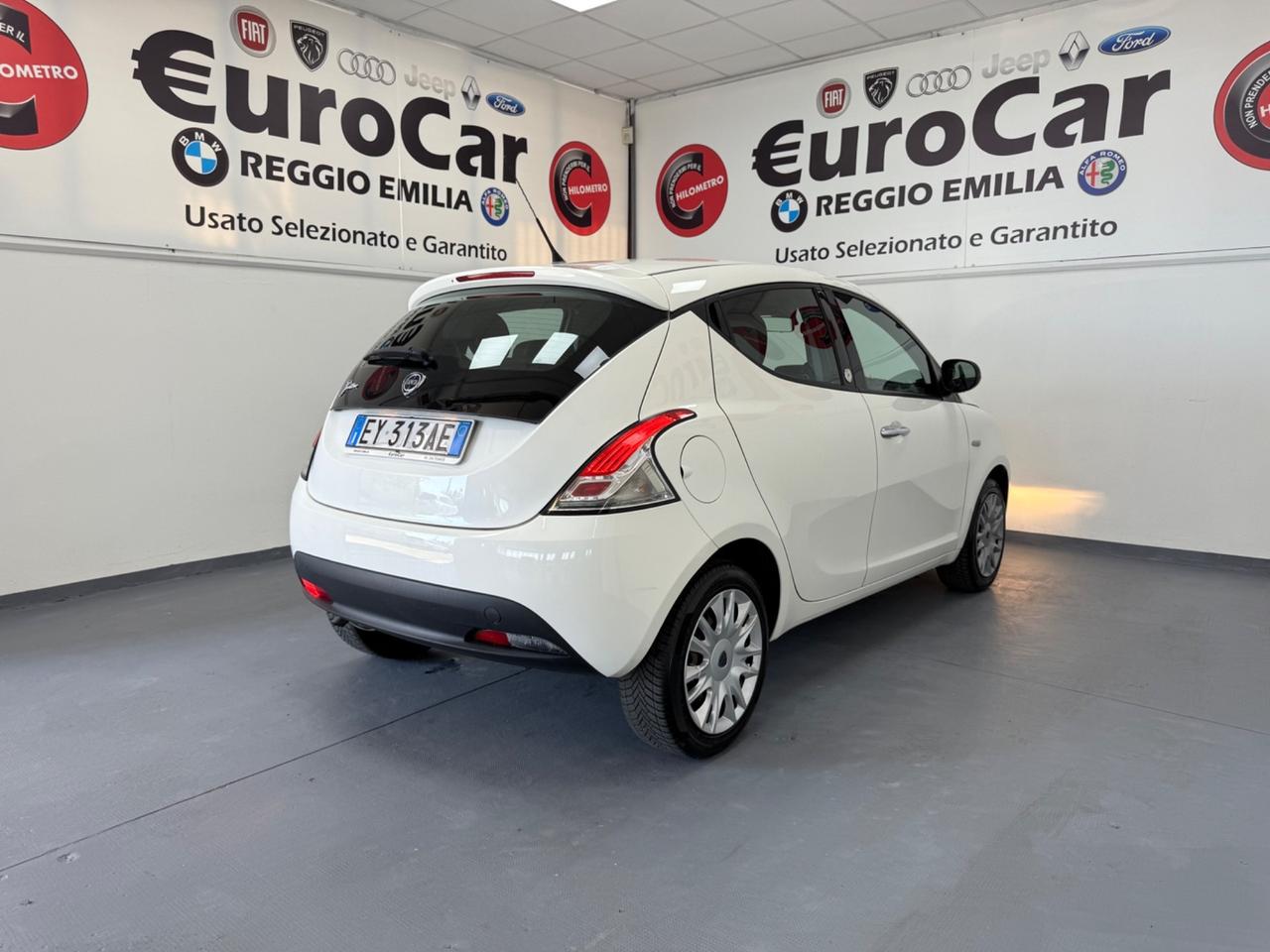 Lancia Ypsilon 1.2 69 CV GPL Gold 02/2015 NEOPATENTATI