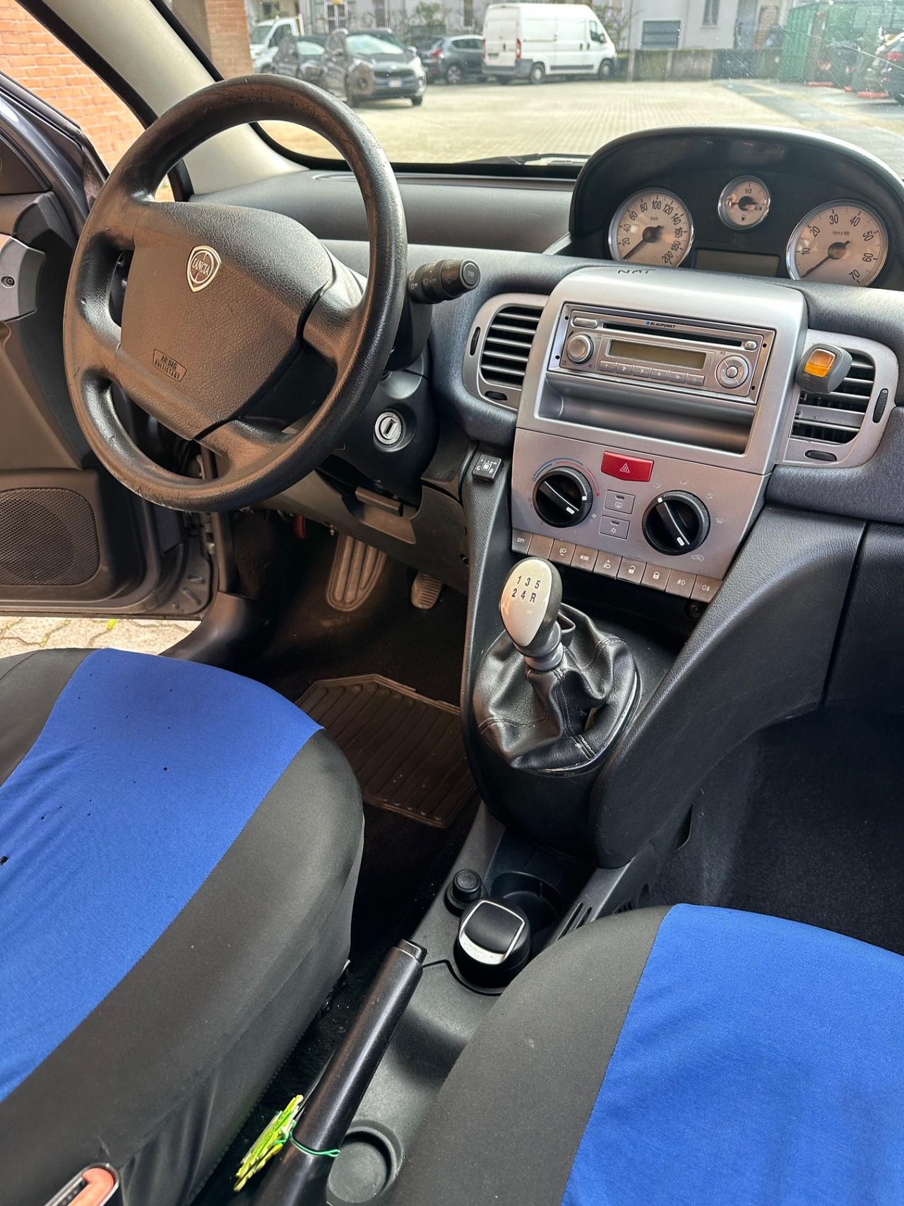 Lancia Ypsilon 1.4 Platino Ecochic GPL