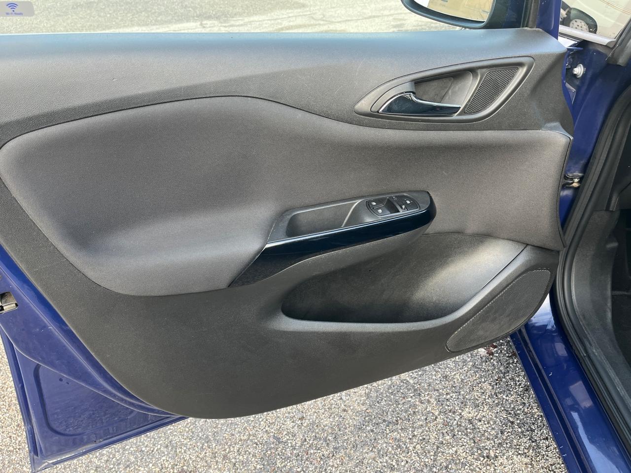 Opel Corsa 1.2 5 porte Innovation