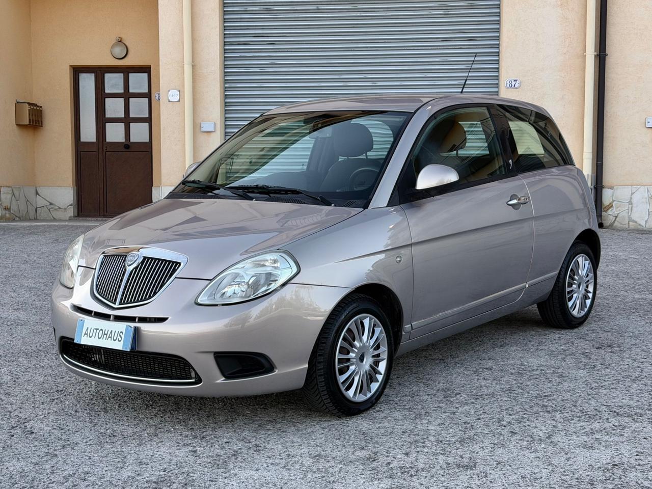 Lancia Ypsilon 1.2 69 CV Platino - SOLI 31.000KM