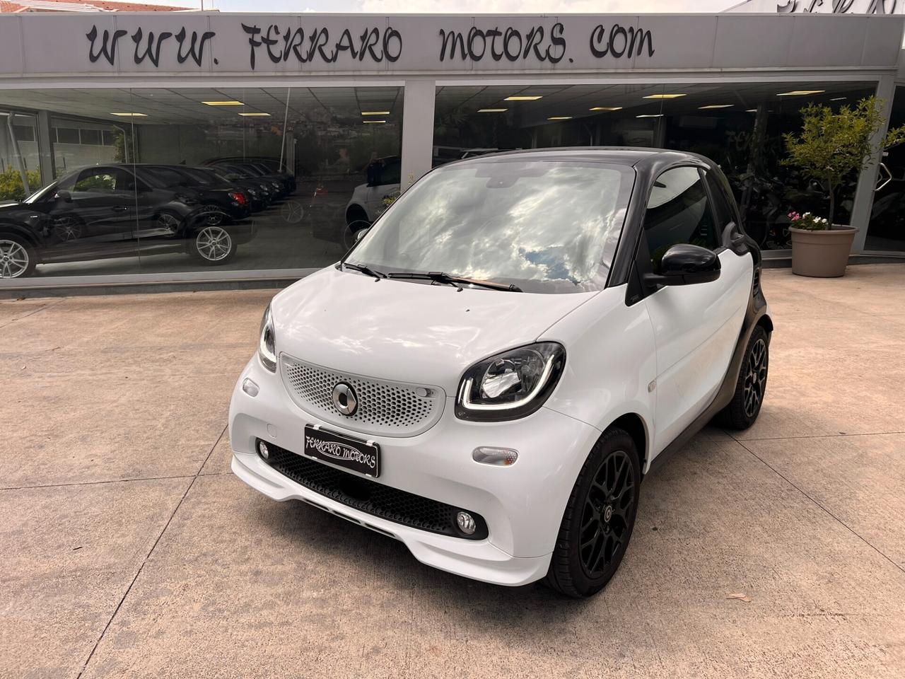 Smart ForTwo 70 1.0 Passion solo 18.000 km