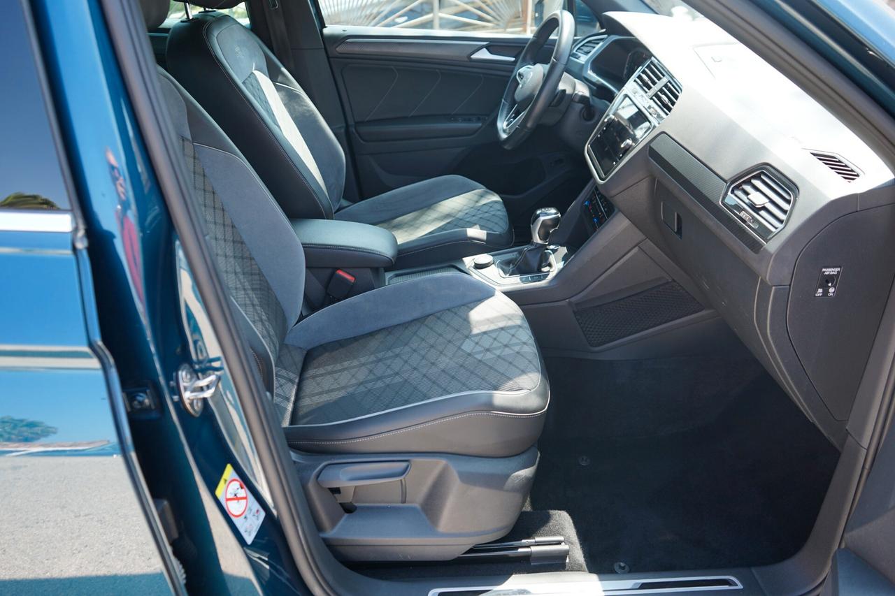 Volkswagen Tiguan 2.0 TDI 150 CV SCR DSG 4MOTION R-Line