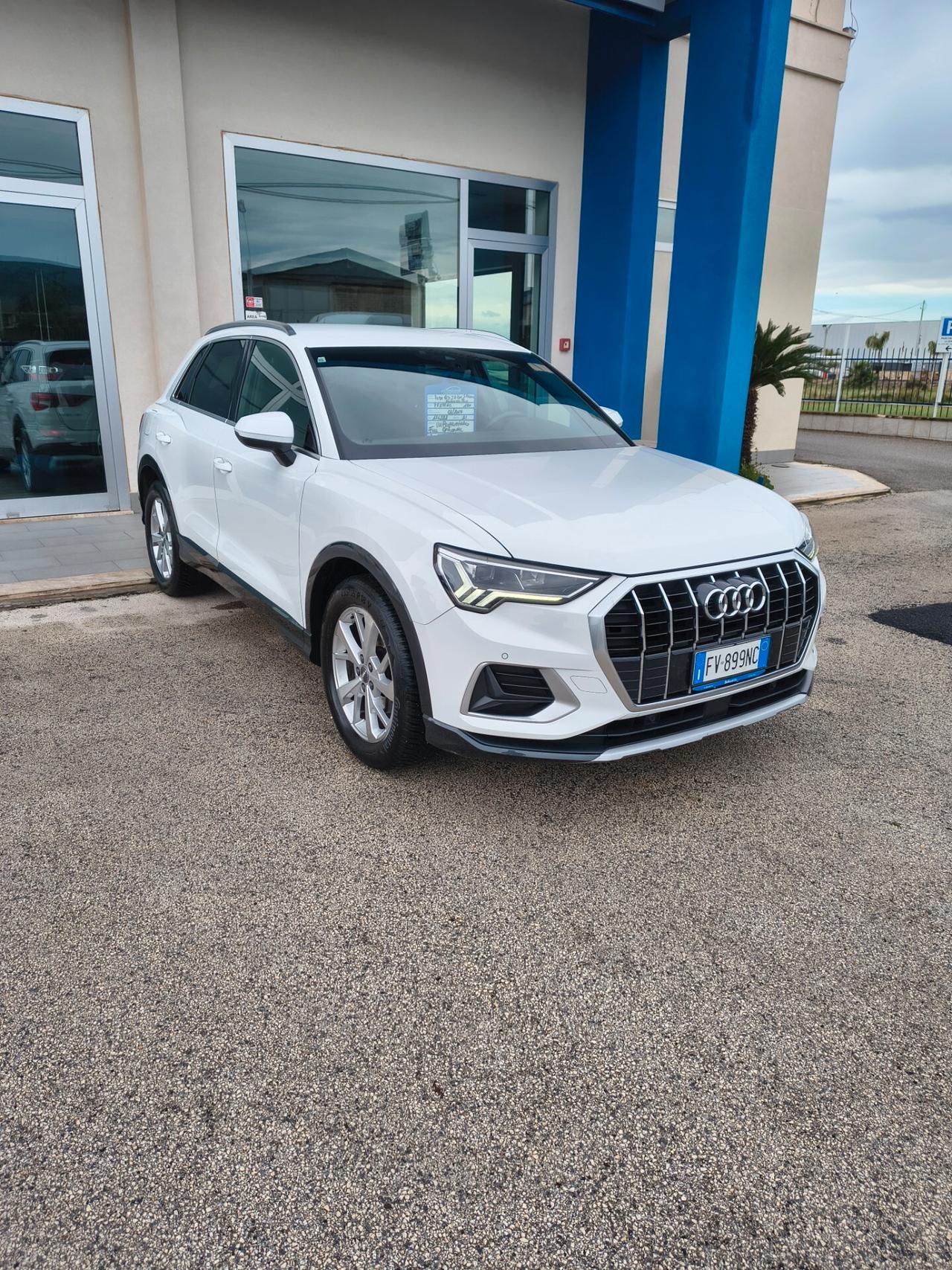 Audi Q3 35 TDI S tronic Business Advanced
