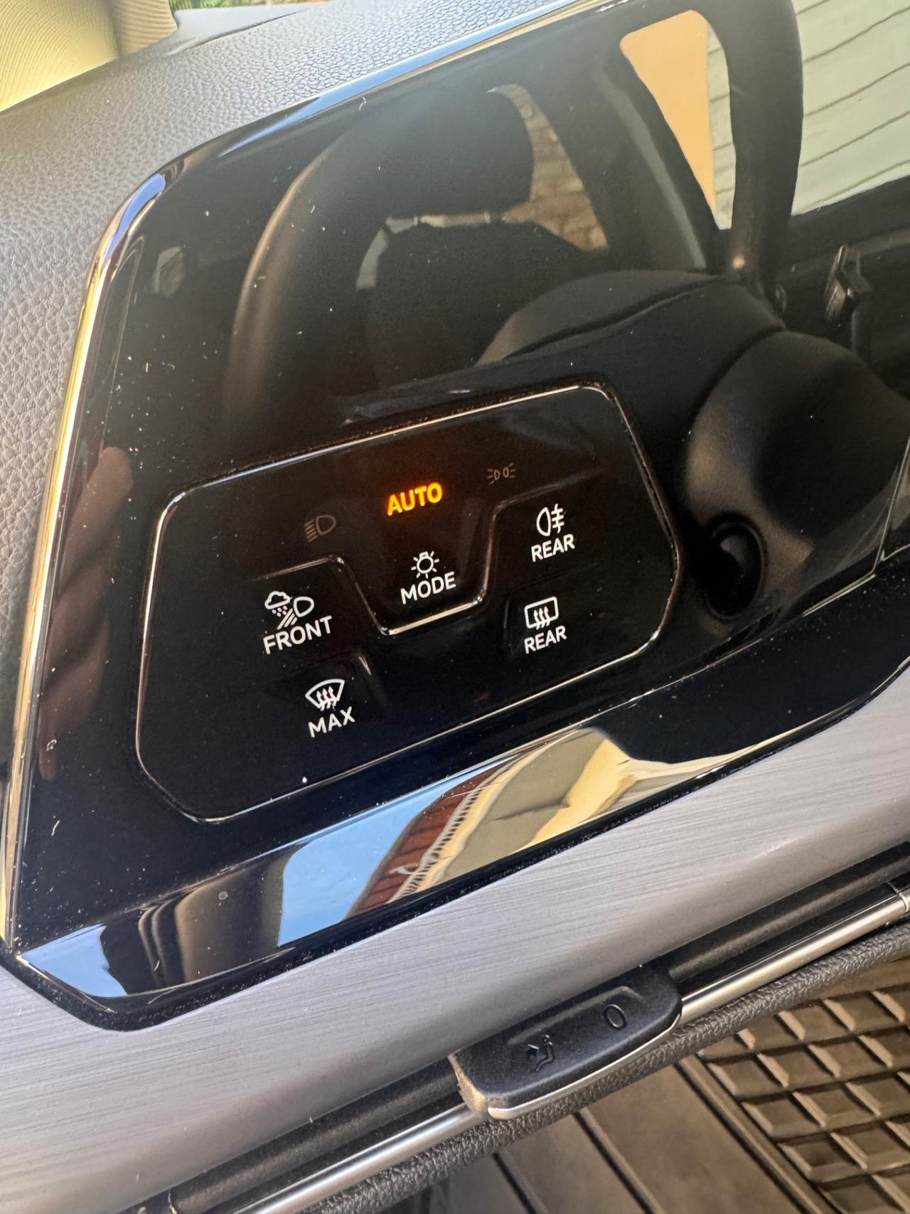 Volkswagen Golf 1.5 eTSI 130 CV EVO ACT DSG Style