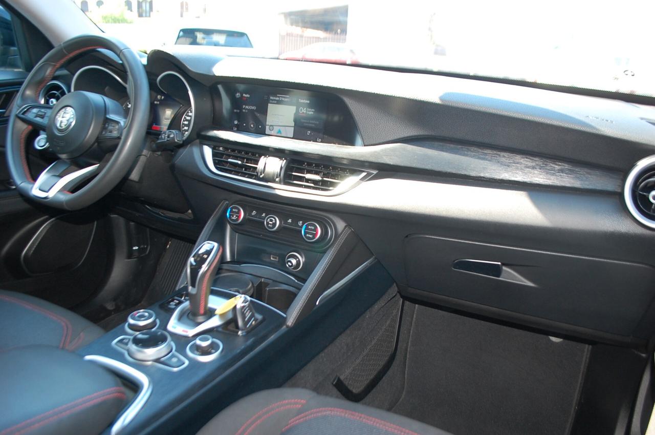 Alfa Romeo Stelvio 2.2 t Business Q4 190CV auto Navi Led Uff Italy USB