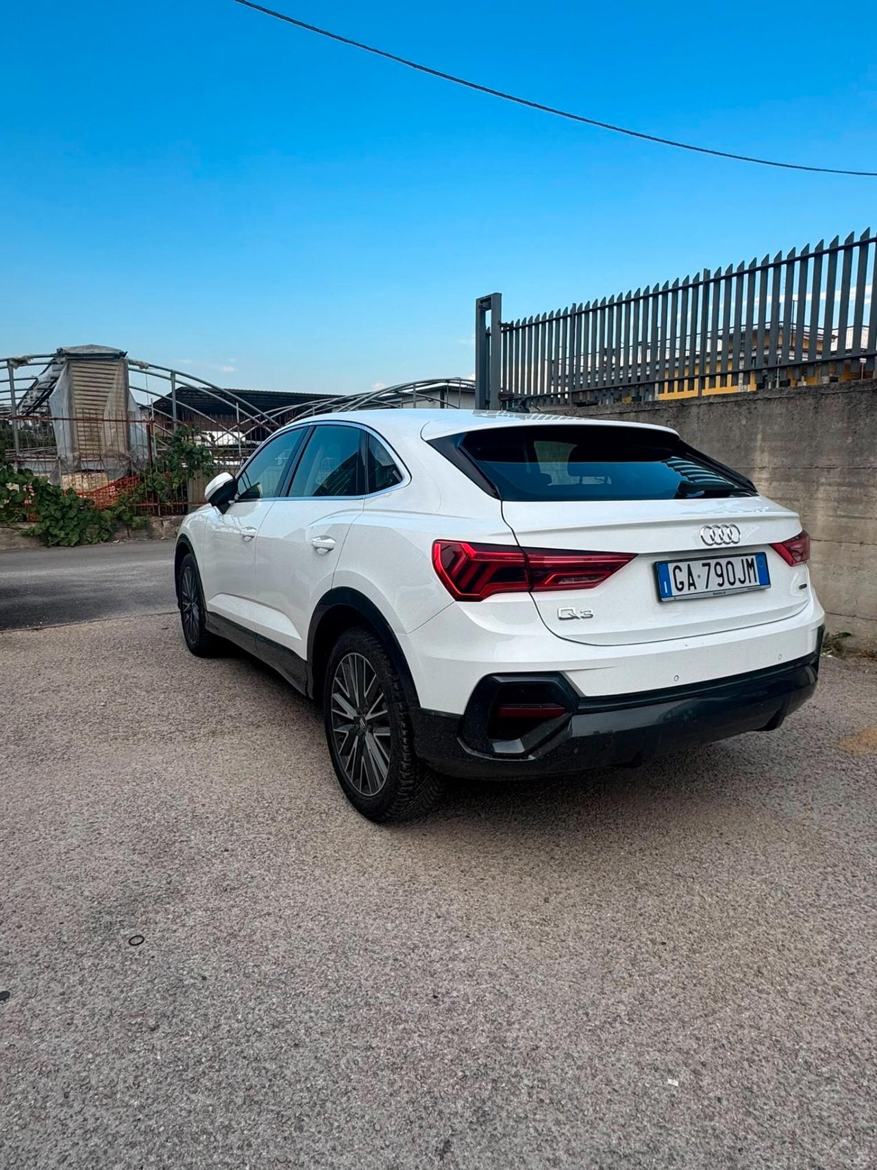 Audi Q3 SPB 40 TDI S tronic quattro edition